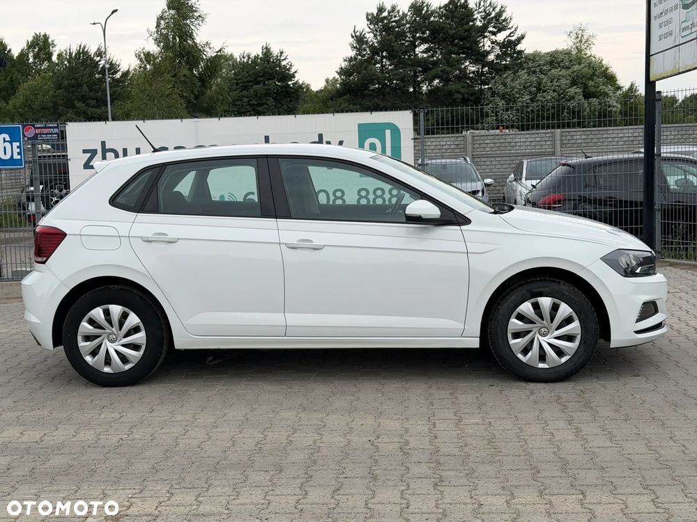 Volkswagen Polo - 8