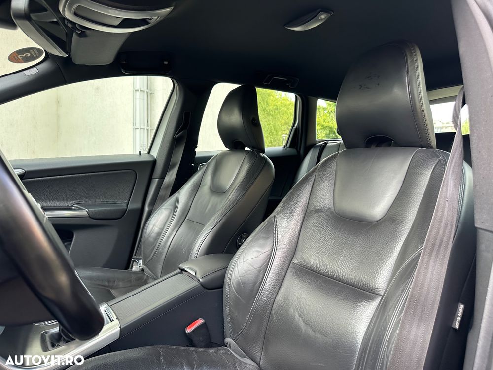 Volvo XC 60 - 16