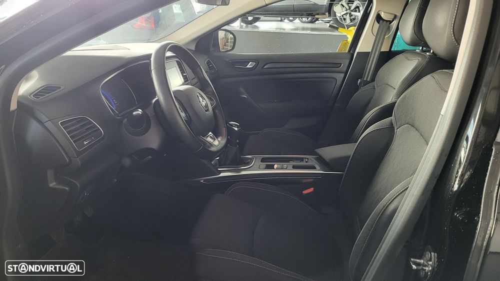 Renault Mégane 1.3 TCe Limited - 16