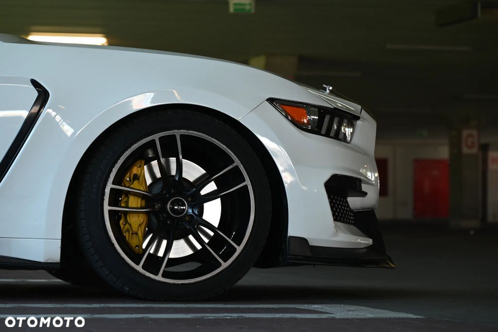 Ford Mustang Fastback 5.0 Ti-VCT V8 GT - 36