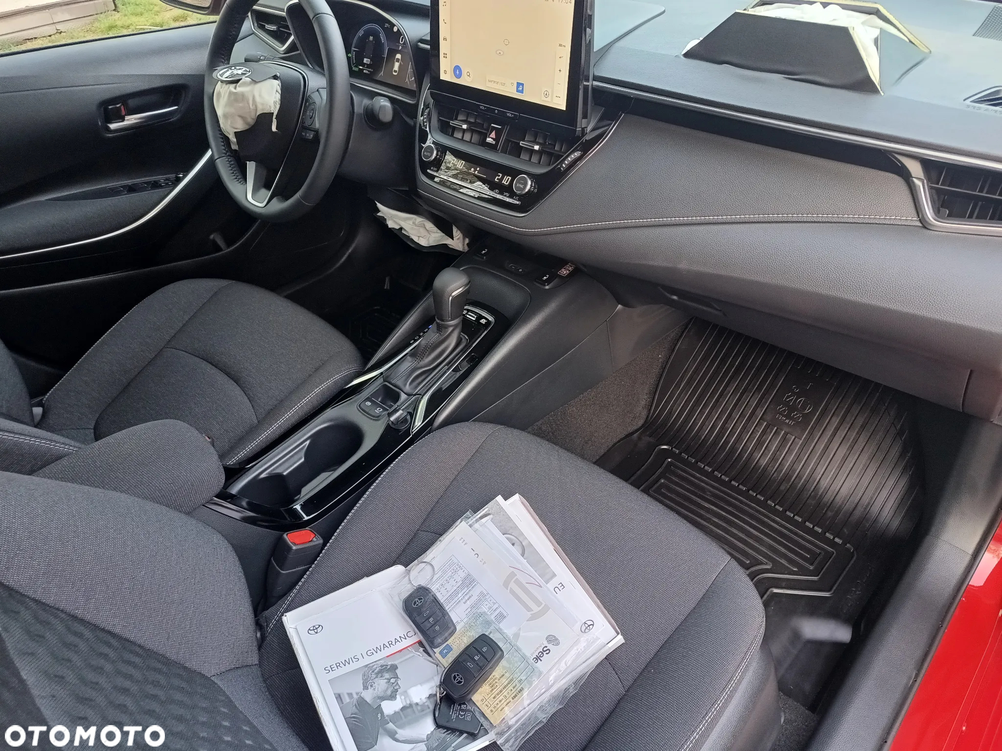 Toyota Corolla 1.8 Hybrid Style - 24