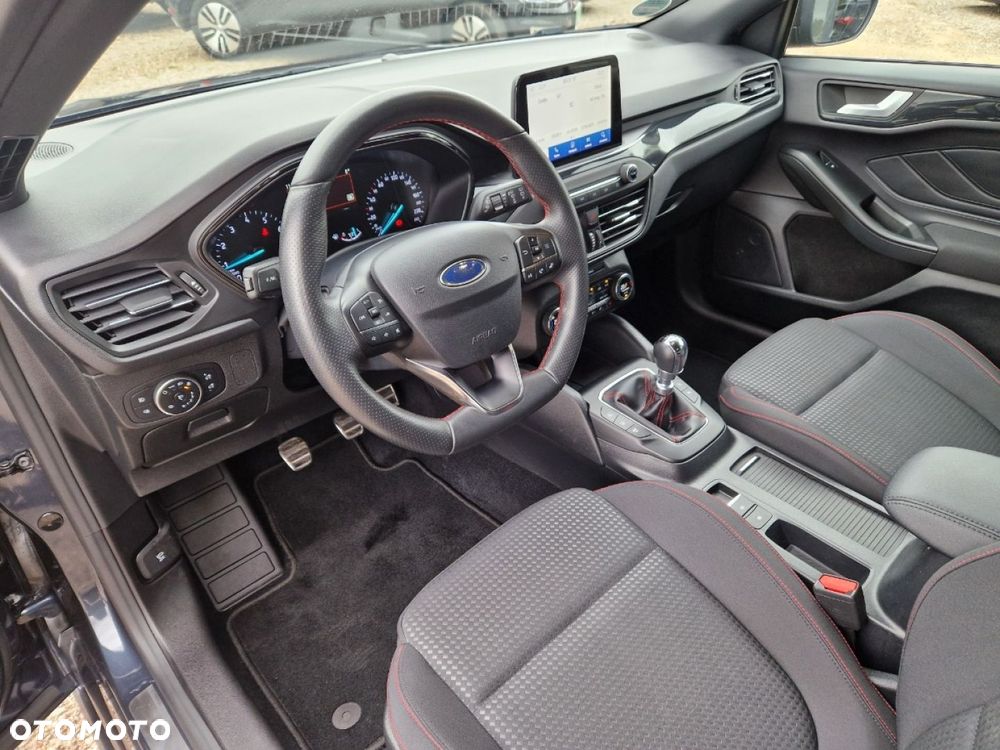 Ford Focus - 6