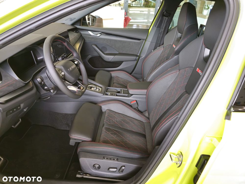 Skoda Octavia 2.0 TSI RS DSG - 7