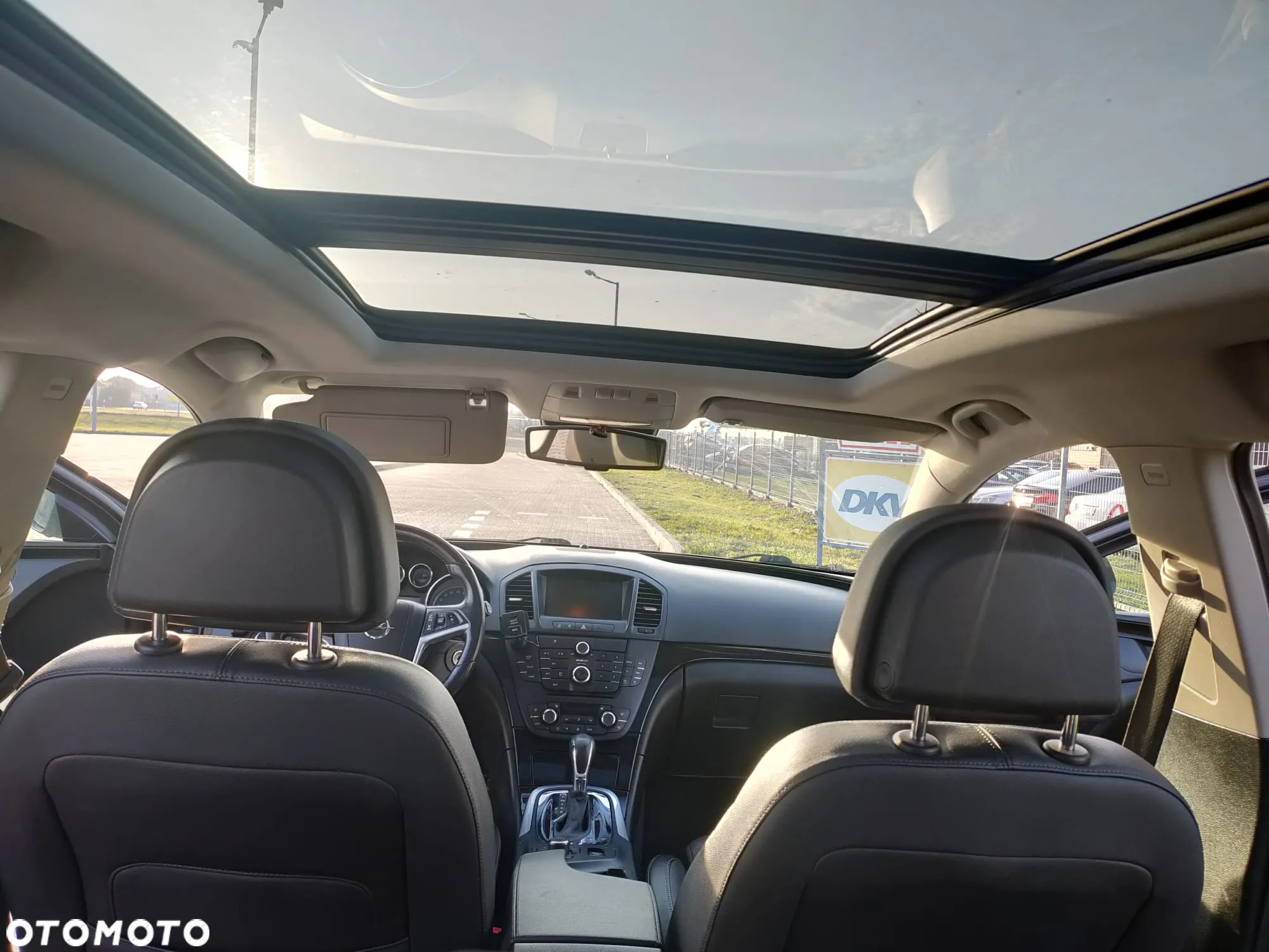 Opel Insignia - 8