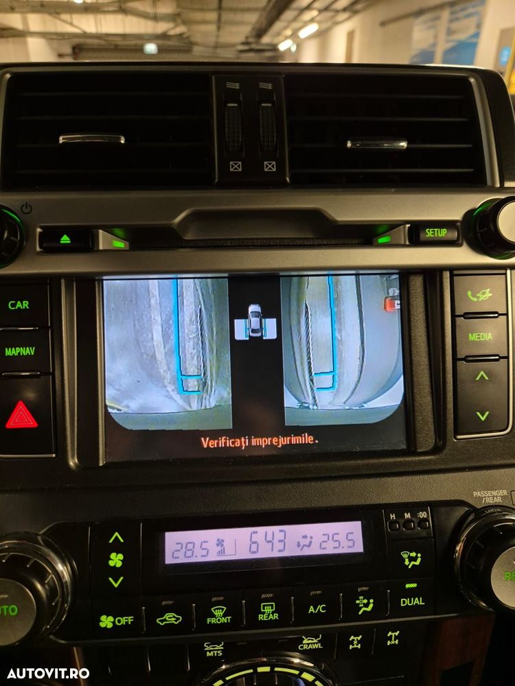 Toyota Land Cruiser 2.8l Turbo D-4D A/T AVS Luxury - 16