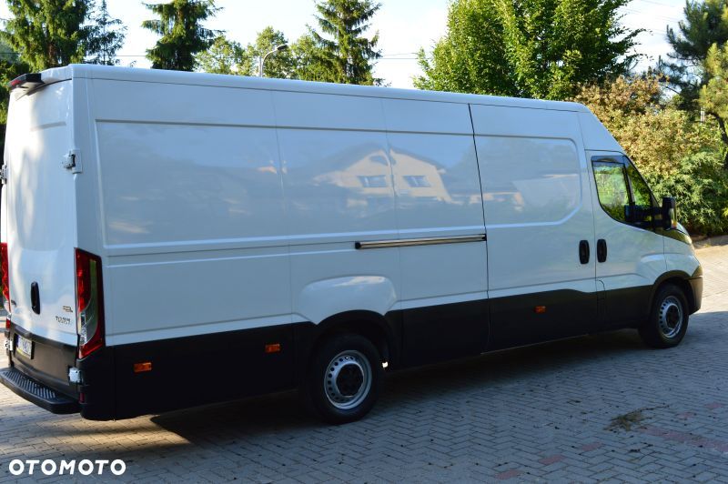 Iveco DAILY - 8