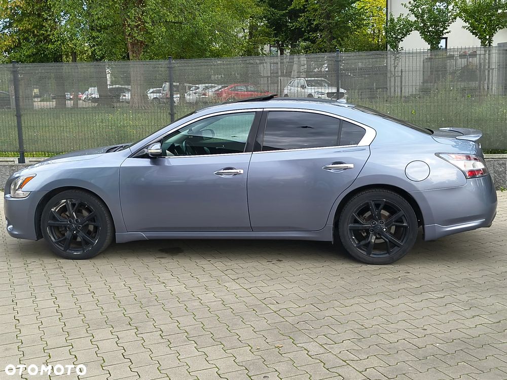 Nissan Maxima 3.5 S - 12
