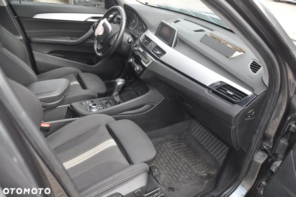 BMW X1 - 17