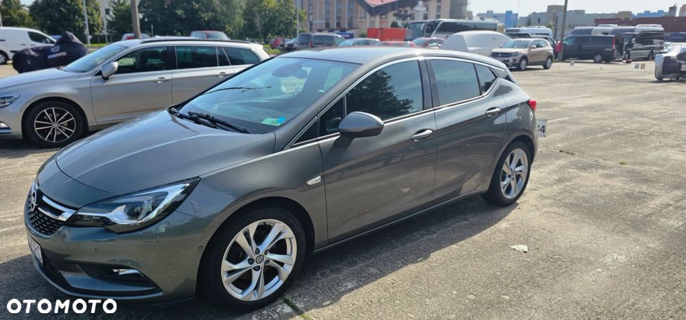 Opel Astra 1.6 T Dynamic S&S - 3