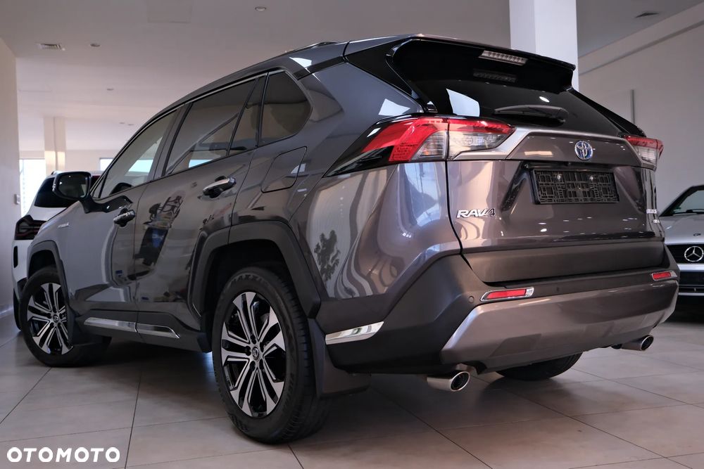 Toyota RAV4 2.5 Hybrid Black Edition by JBL 4x4 - 16