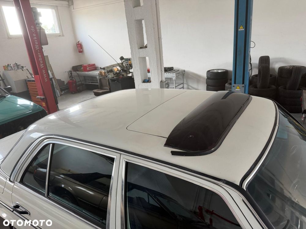 Mercedes-Benz W123 ver-260-se - 9