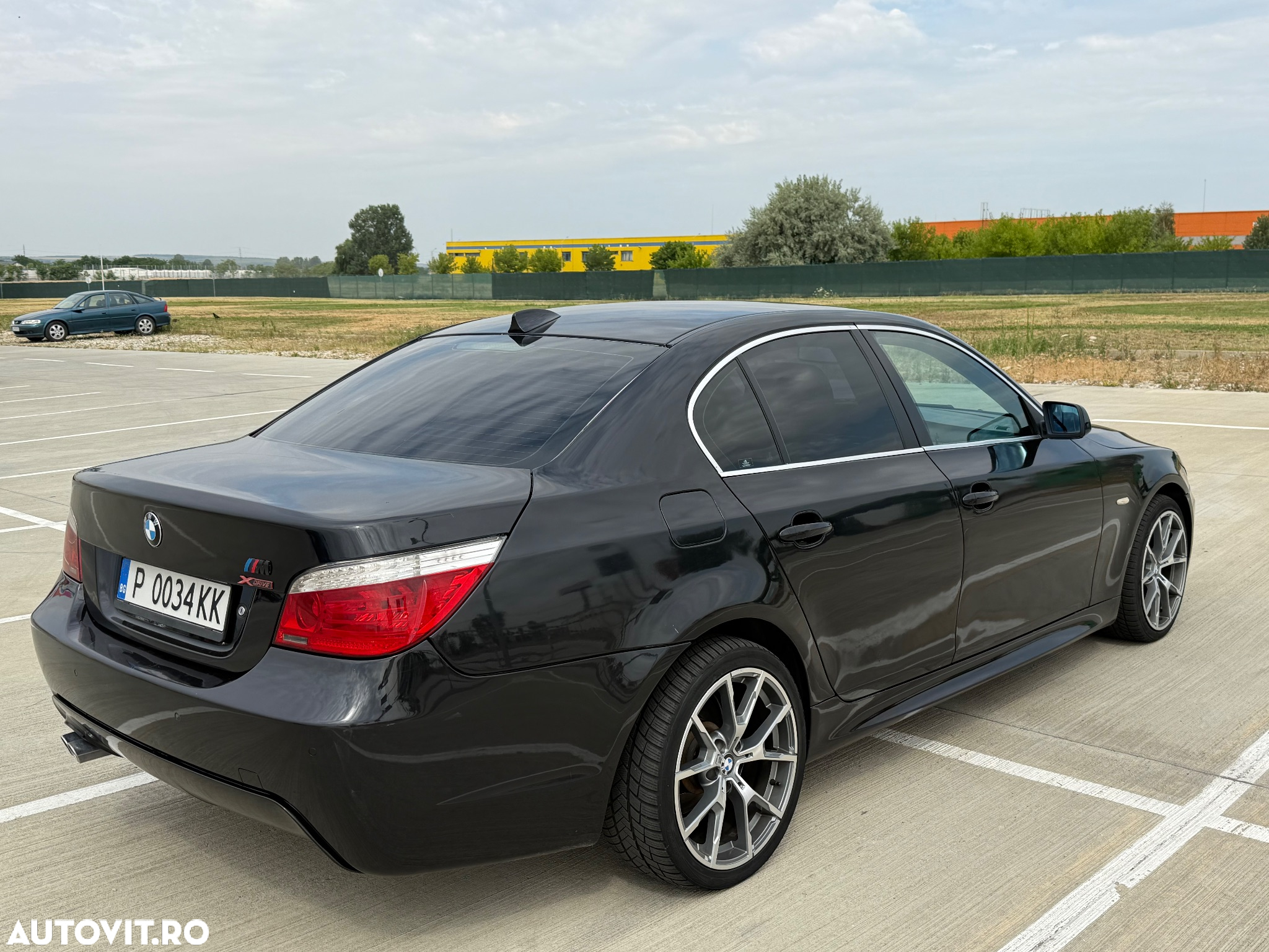 BMW Seria 5 525xd Touring - 3