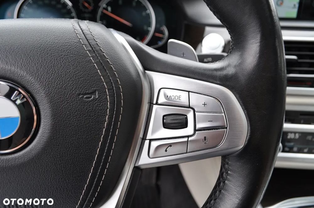 BMW Seria 7 750Ld xDrive - 19