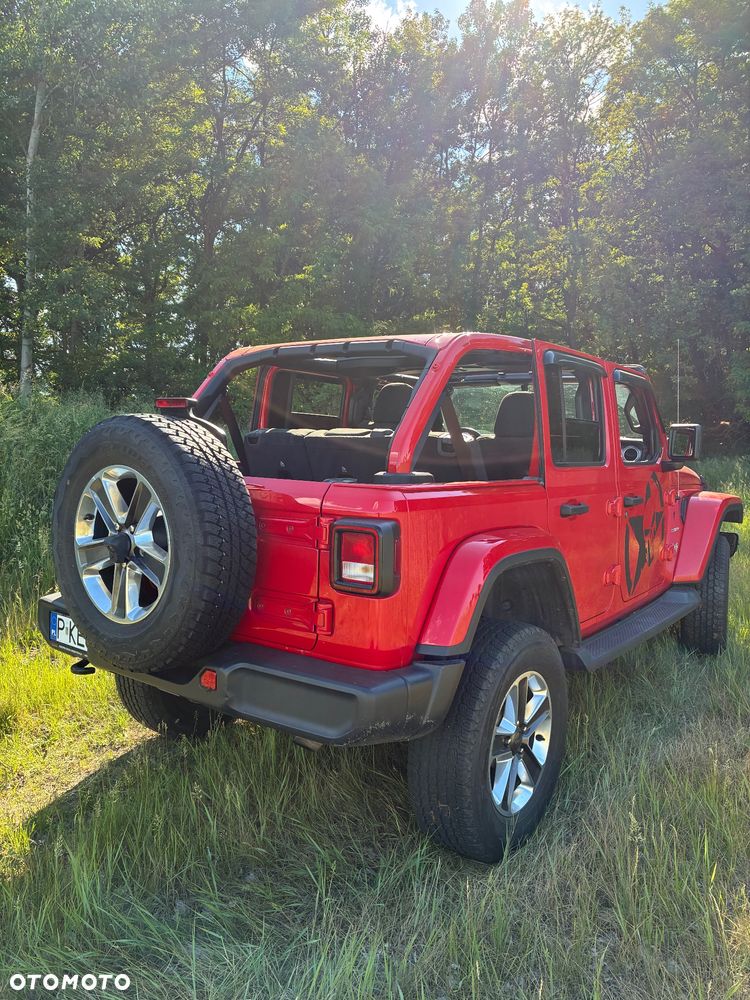Jeep Wrangler Unlimited GME 2.0 Turbo Sahara - 15