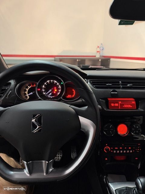 Citroën DS3 1.6 HDi Airdream Sport Chic - 9