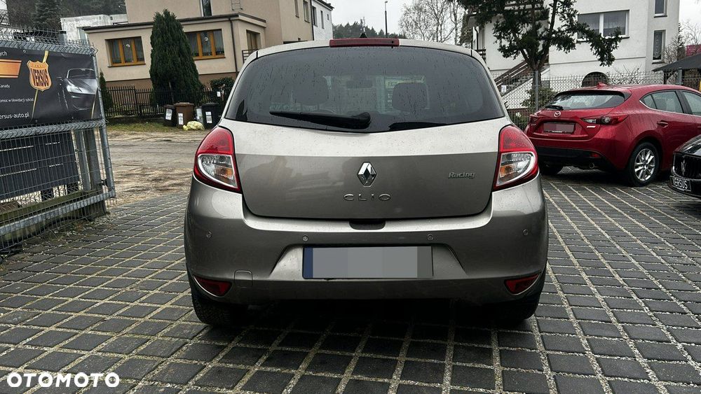 Renault Clio - 4