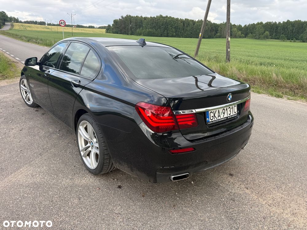 BMW Seria 7 740d xDrive - 10