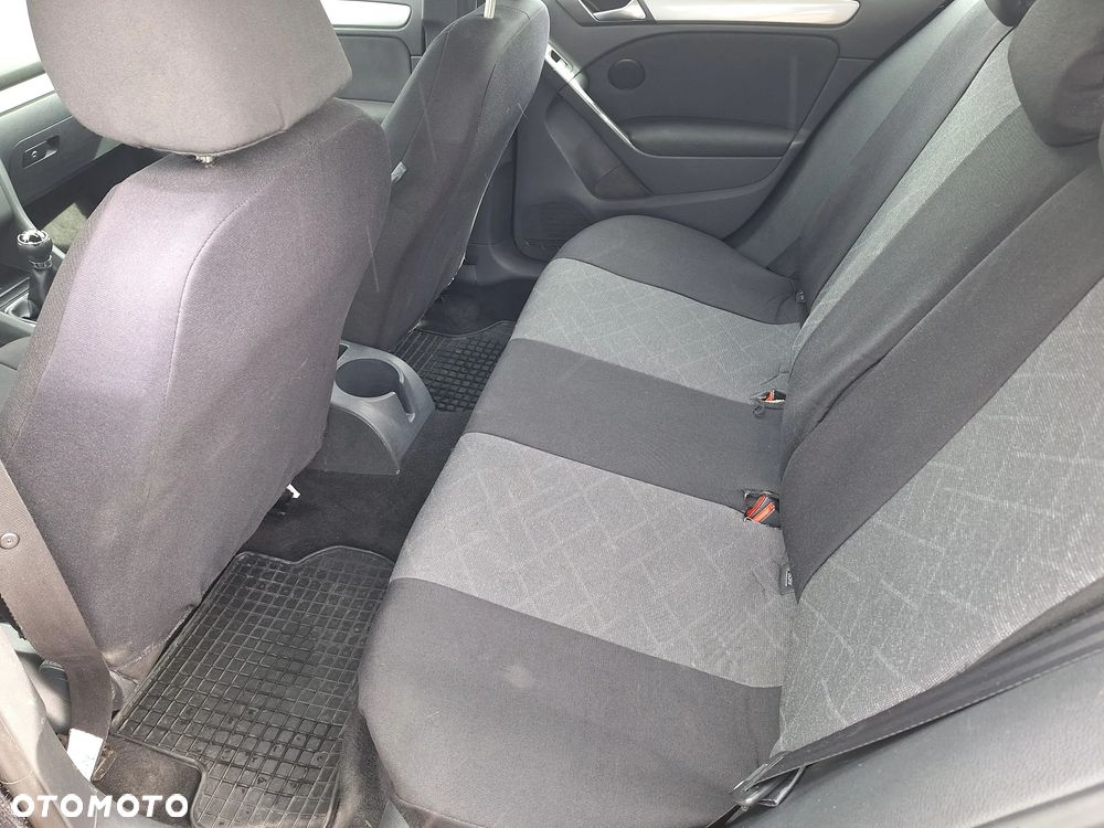 Volkswagen Golf 1.6 Highline - 7