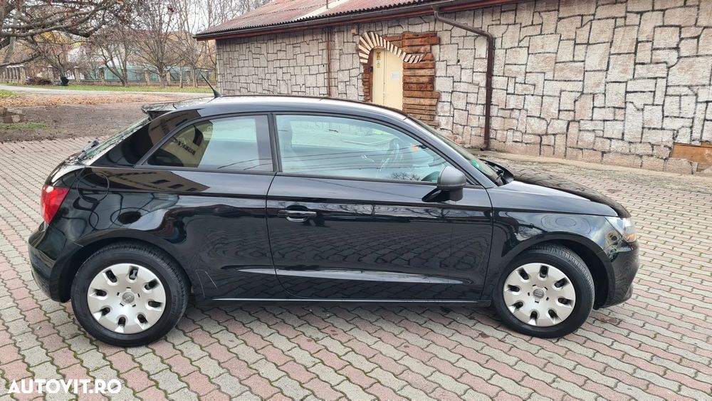 Audi A1 1.6 TDI admired - 6