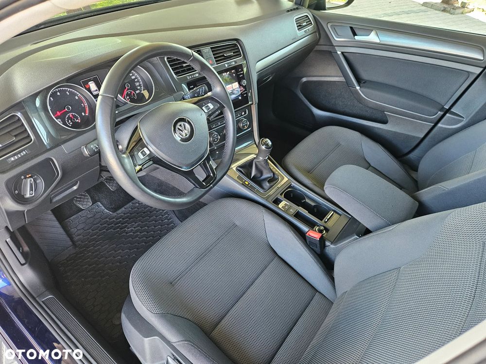 Volkswagen Golf 1.5 TSI BMT Evo Comfortline - 15