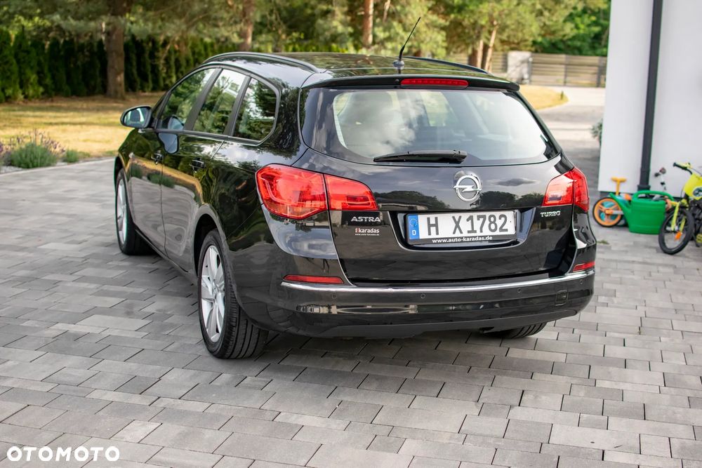Opel Astra - 4