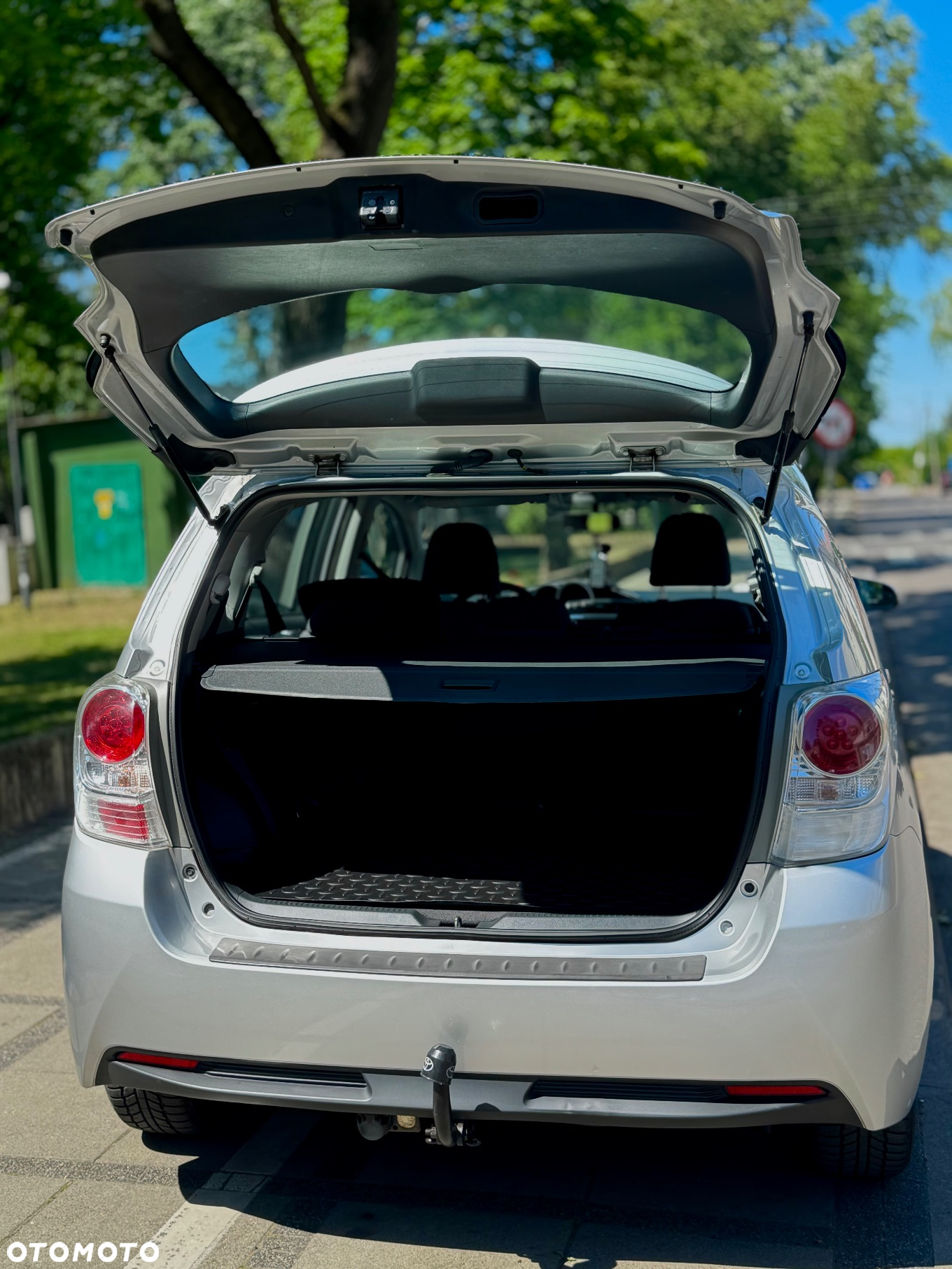 Toyota Verso 1.8 Premium 7os - 21