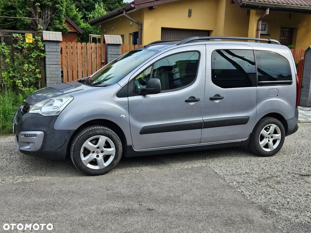 Peugeot Partner 1.6 BlueHDi Outdoor S&S - 11