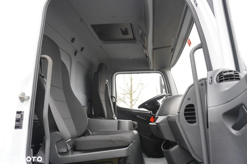 Mercedes-Benz Atego 1318 E6 4x2 / Chłodnia Cazaux 17 EPAL / Multitemperatura / Thermoking T-1000R - 22