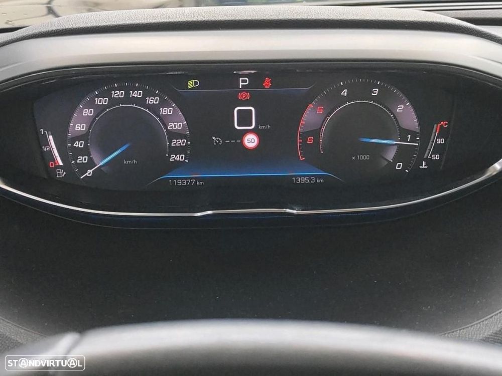 Peugeot 5008 1.5 BlueHDi Active Pack EAT8 - 7