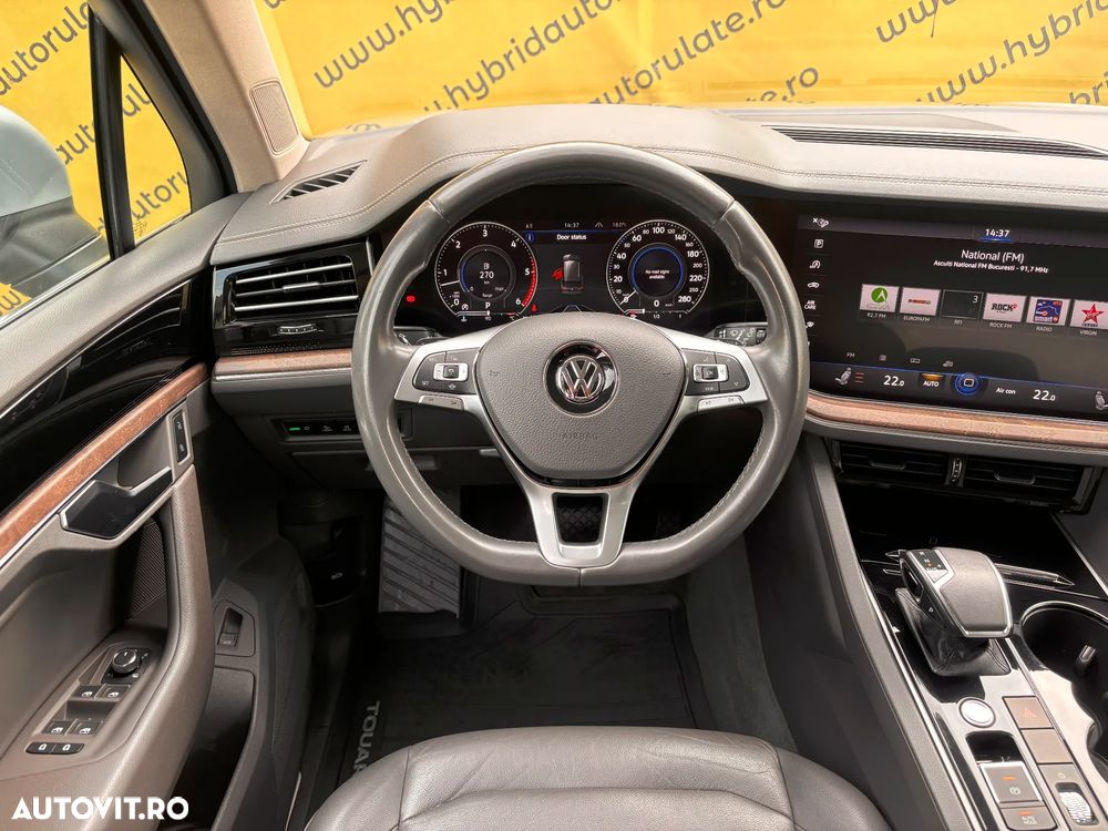 Volkswagen Touareg V6 TDI Style - 11