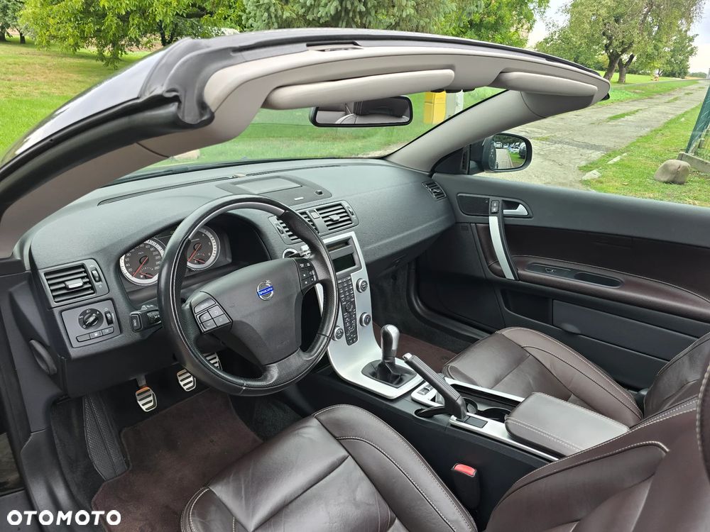 Volvo C70 - 12