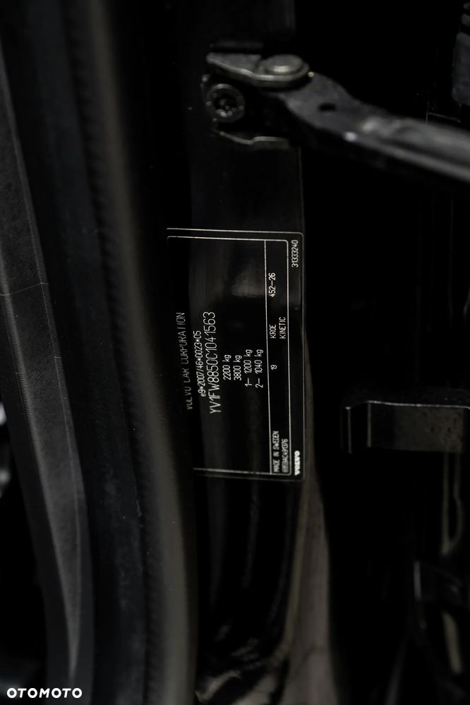Volvo V60 D3 Geartronic RDesign - 38