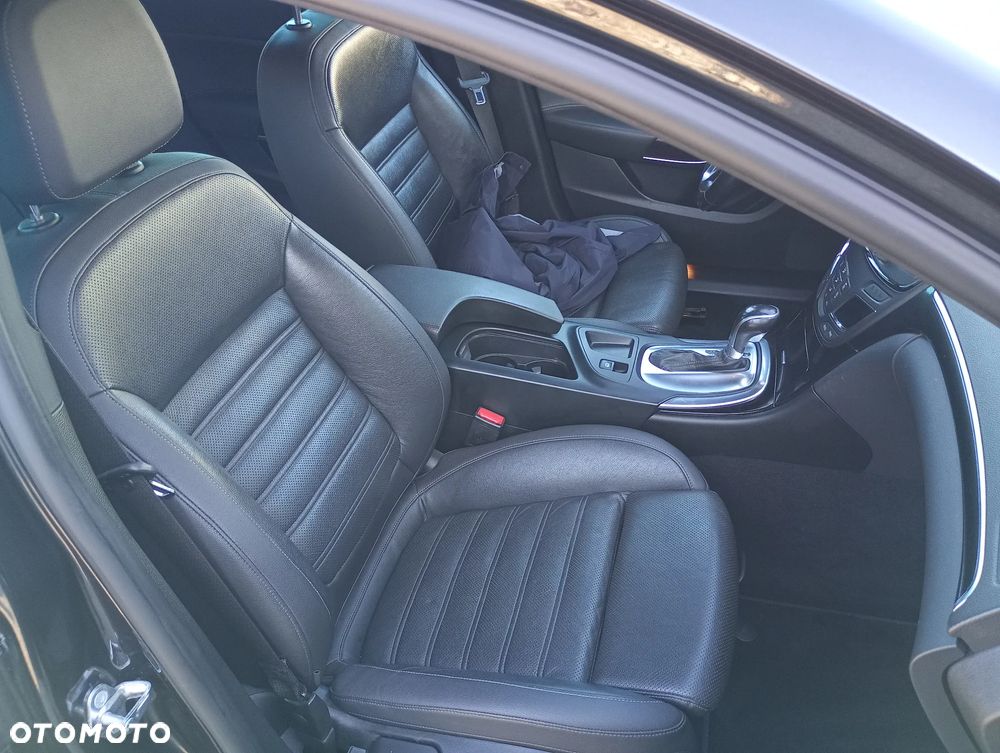 Opel Insignia 2.0 CDTI Cosmo - 12