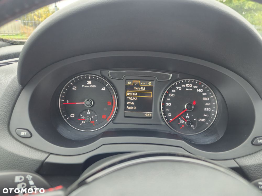 Audi Q3 2.0 TDI Sport - 15