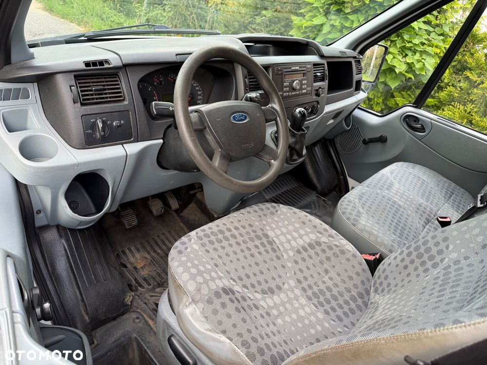Ford Transit - 9