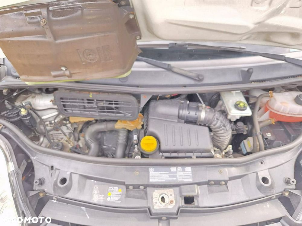 Renault Trafic - 10