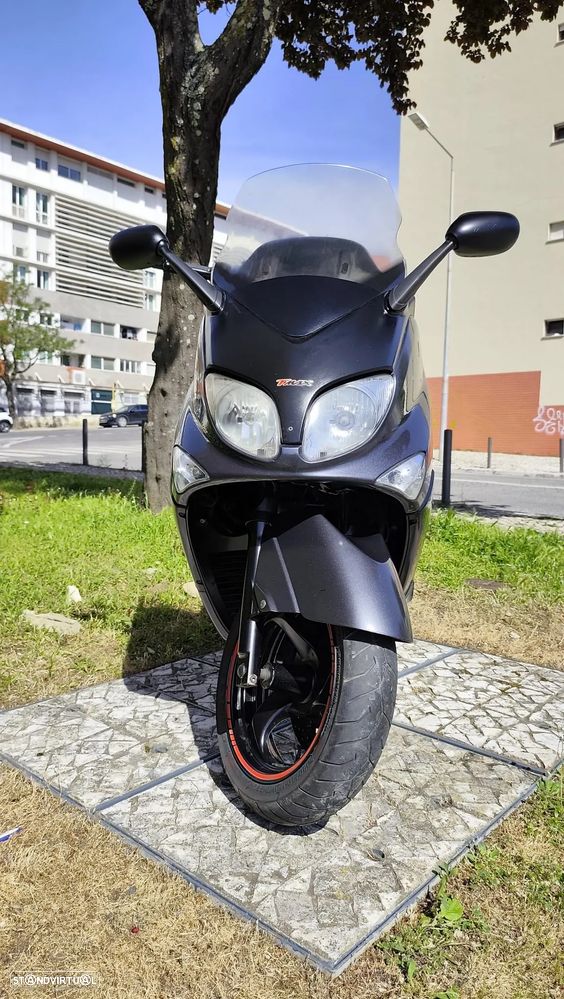 Yamaha TMAX - 3