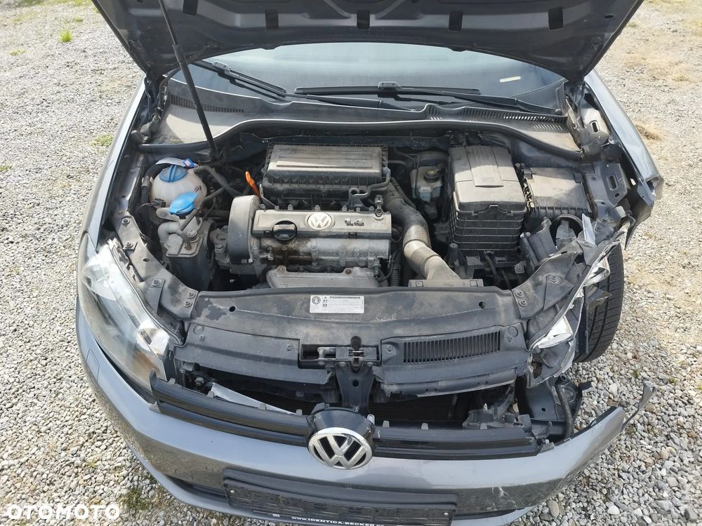 Volkswagen Golf - 27