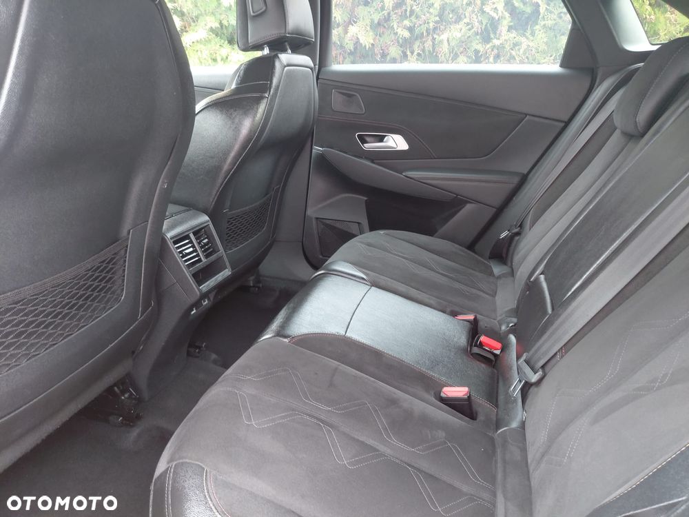 DS Automobiles DS 7 - 24