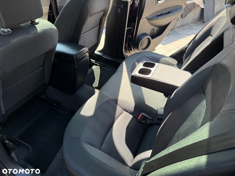 Nissan Qashqai 2.0 Tekna - 24