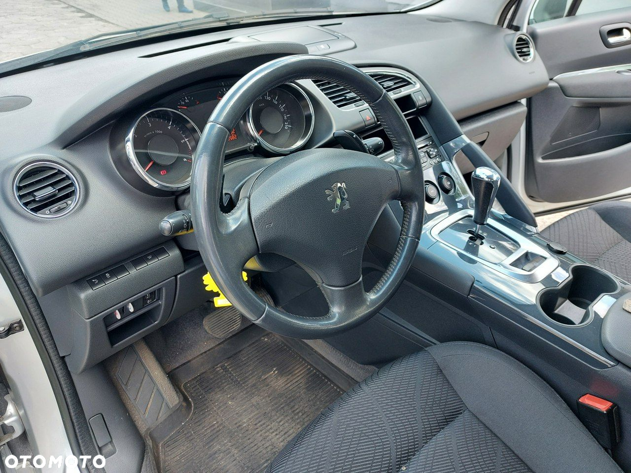 Peugeot 3008 - 10