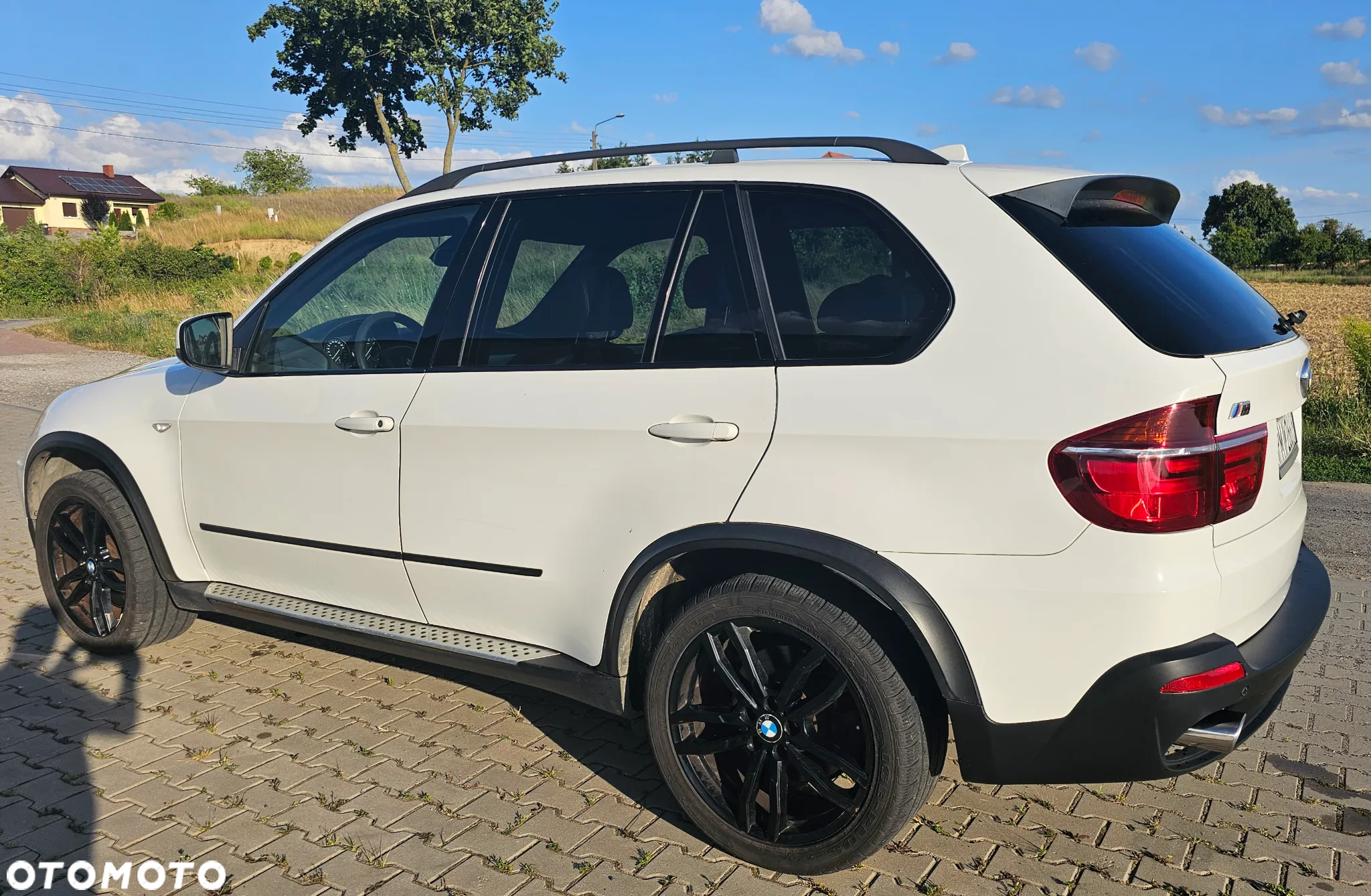 BMW X5 4.8i - 10