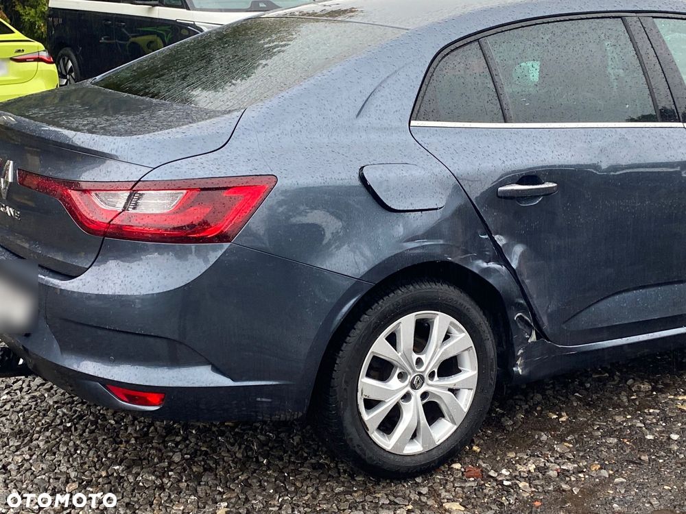 Renault Megane 1.3 TCe FAP Limited - 8