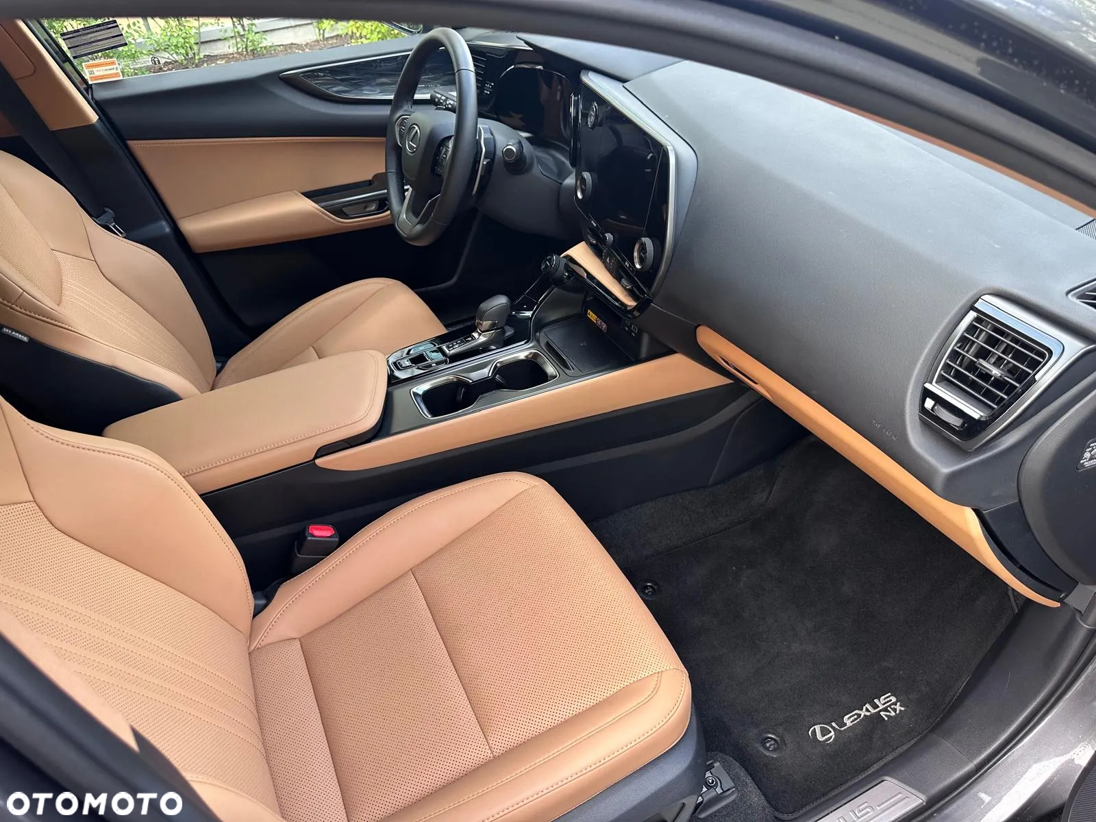 Lexus NX 350h Prestige 2WD - 12