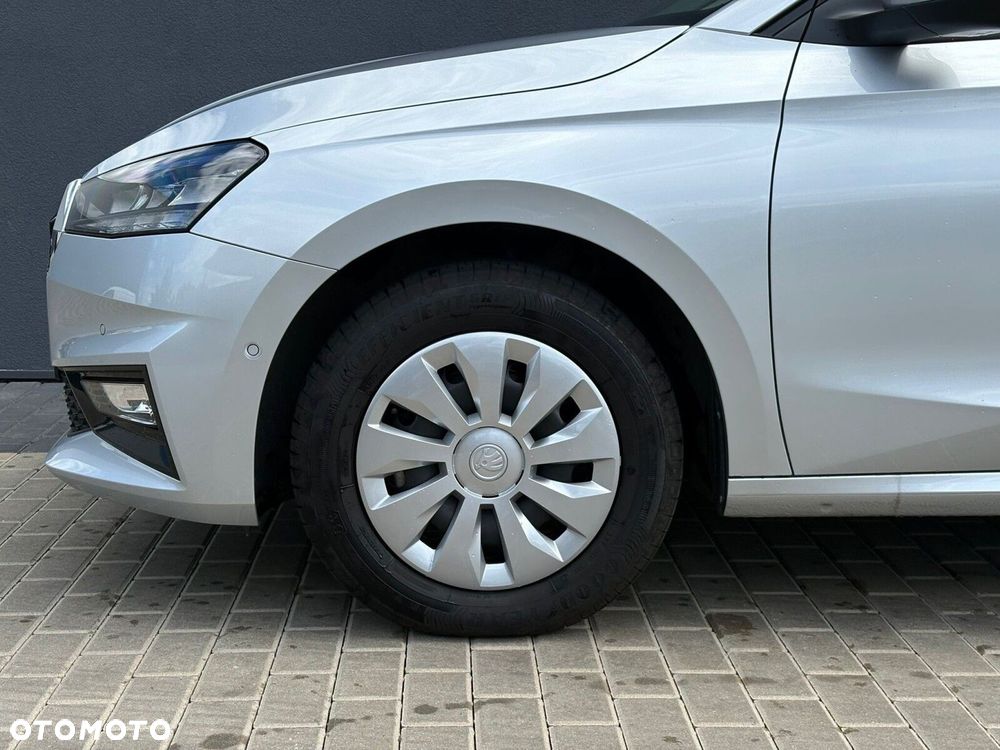 Skoda Fabia 1.0 TSI Selection DSG - 17