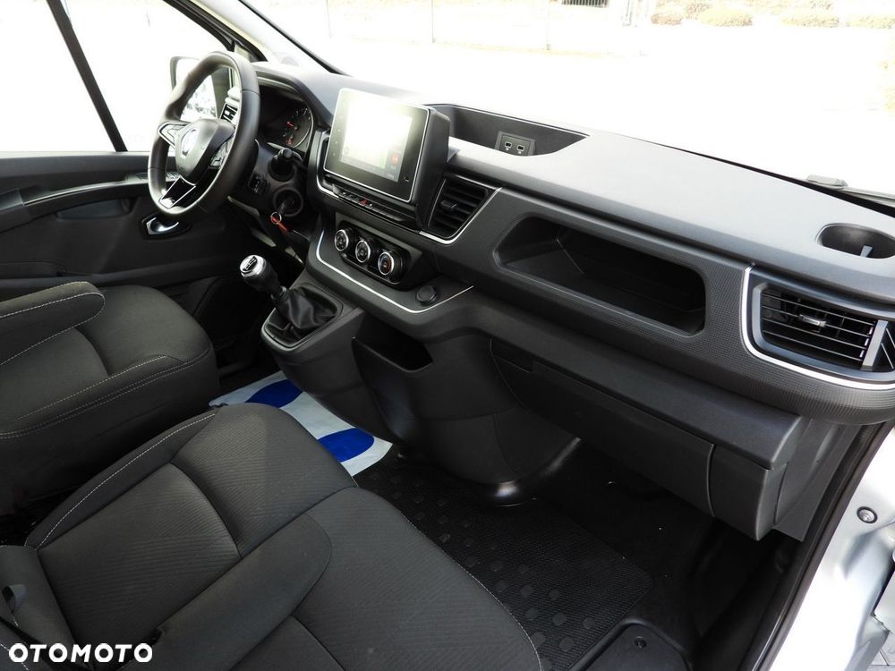 Renault TRAFIC FURGON BRYGADÓWKA 6 MIEJSC TEMPOMAT NAWIGACJA LEDY KLIMATYZACJA  130KM - 35