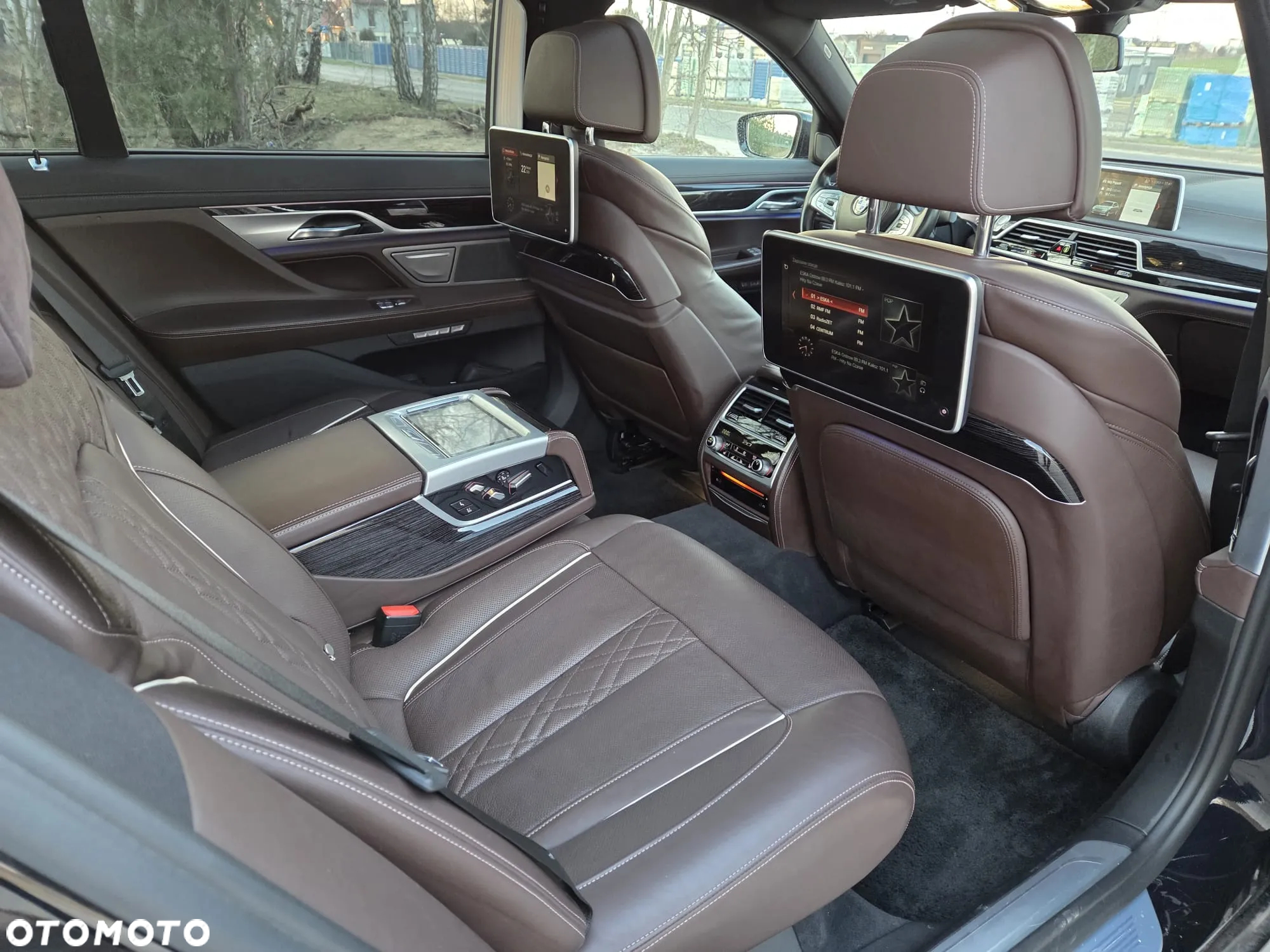 BMW Seria 7 740Li xDrive - 16