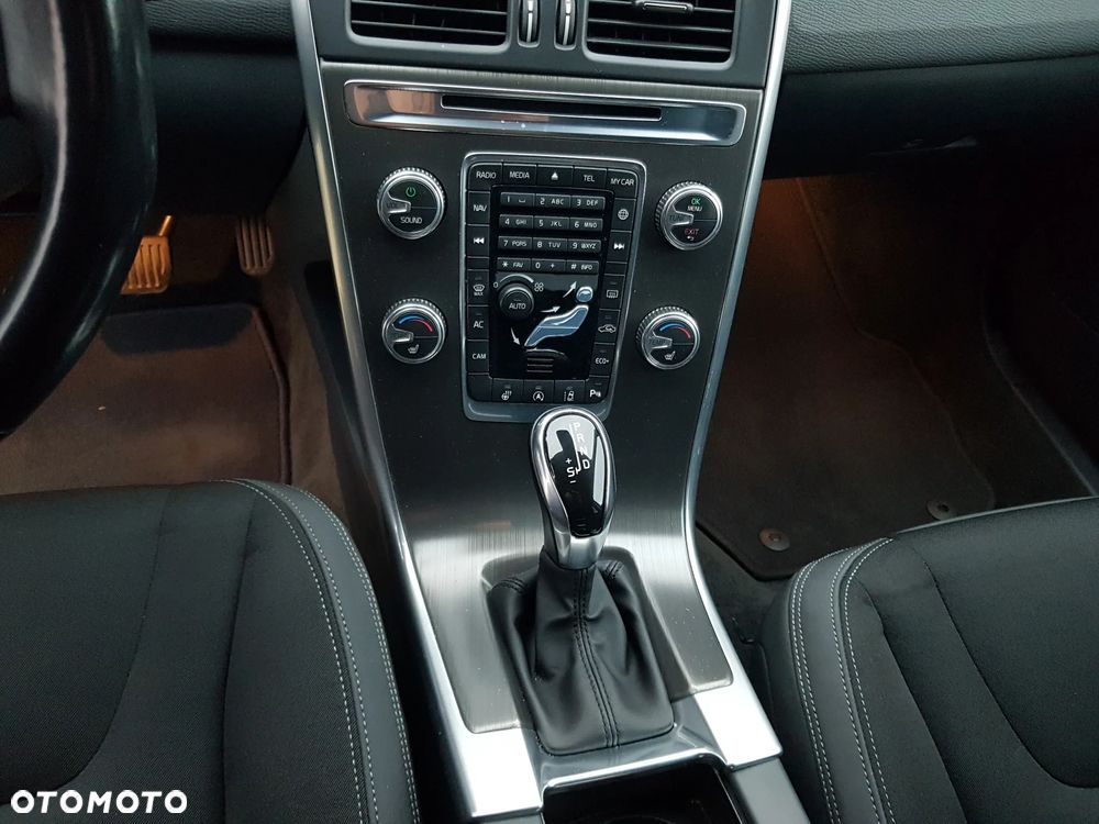 Volvo XC 60 - 12