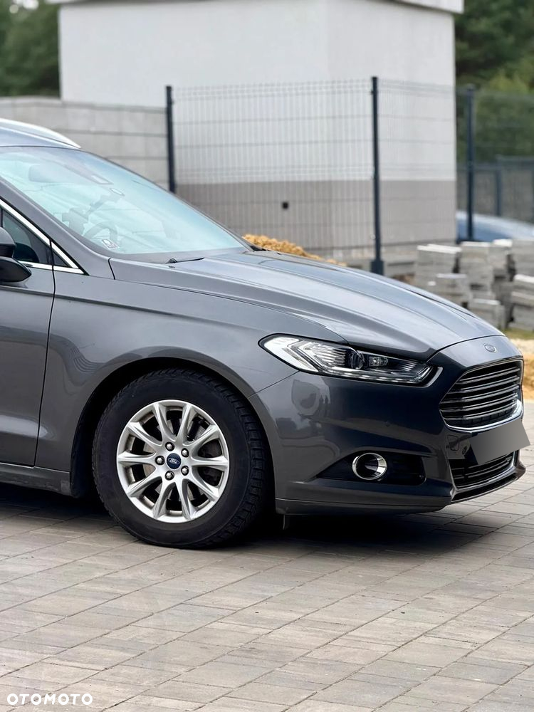 Ford Mondeo 2.0 TDCi Titanium PowerShift - 11