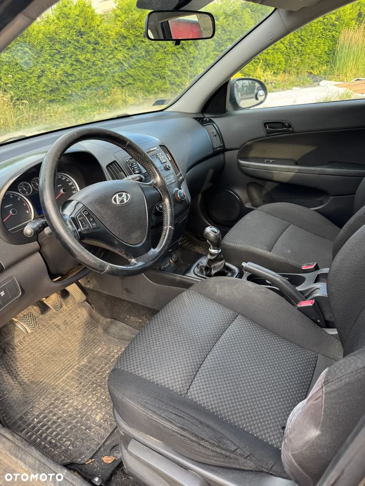 Hyundai i30 1.4 Classic - 6